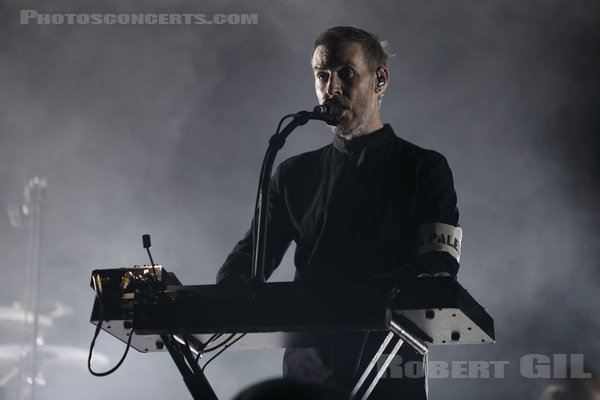 MASSIVE ATTACK - 2024-08-24 - SAINT CLOUD - Domaine National - Grande Scene - 